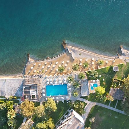 Long Beach Hotel & Resort Longos  Buitenkant foto