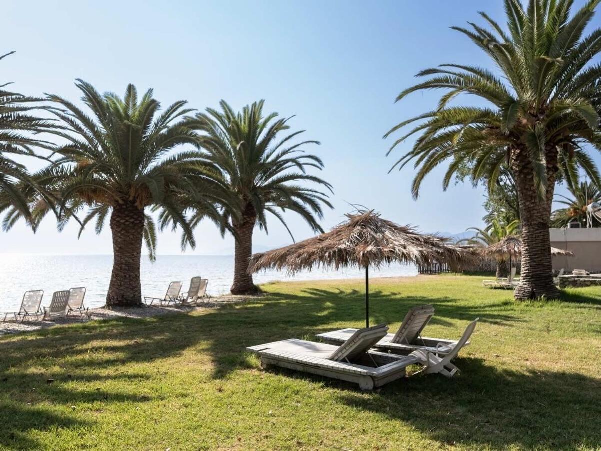 Long Beach Hotel & Resort Longos  Buitenkant foto