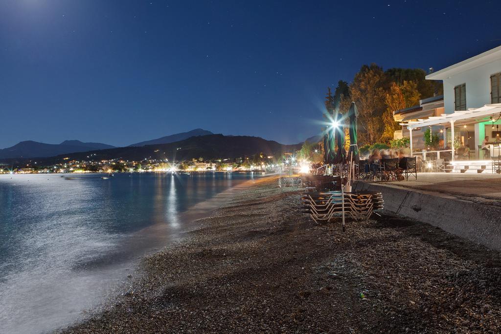 Long Beach Hotel & Resort Longos  Buitenkant foto